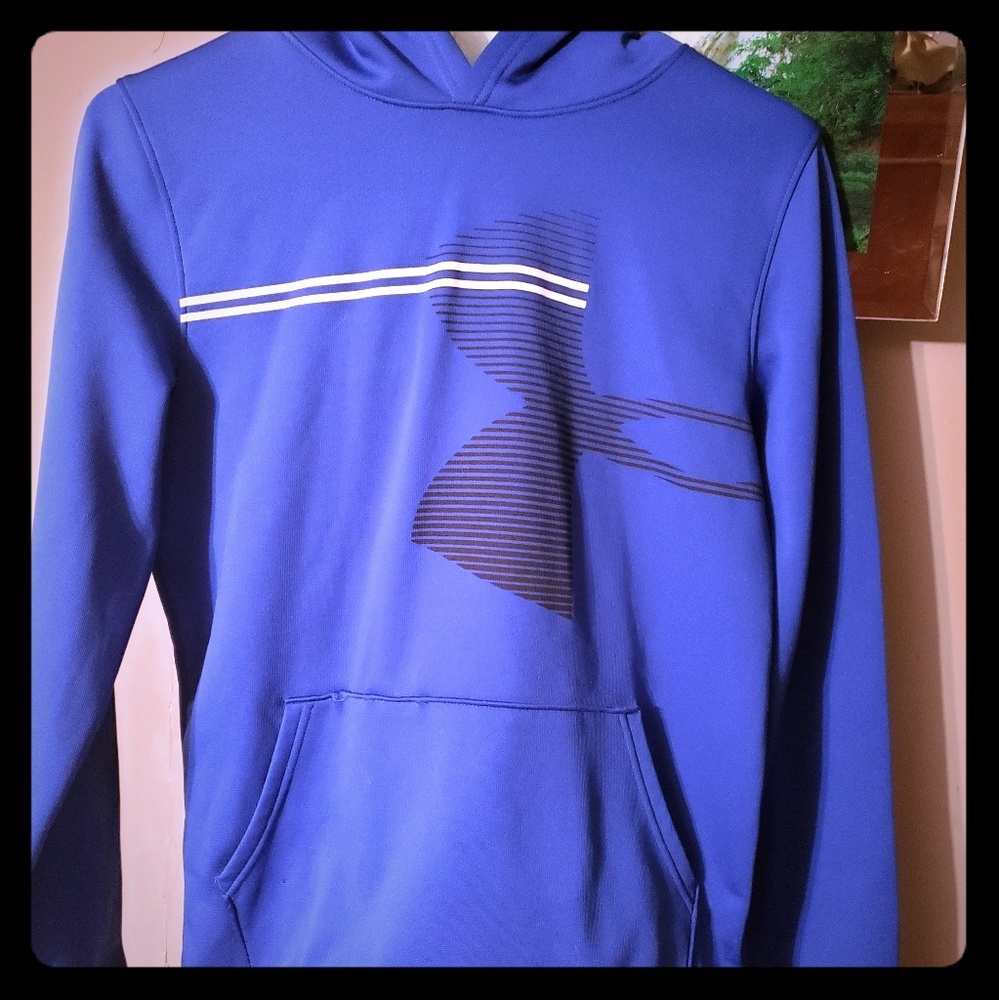Boys Under Armour hoodie XL
